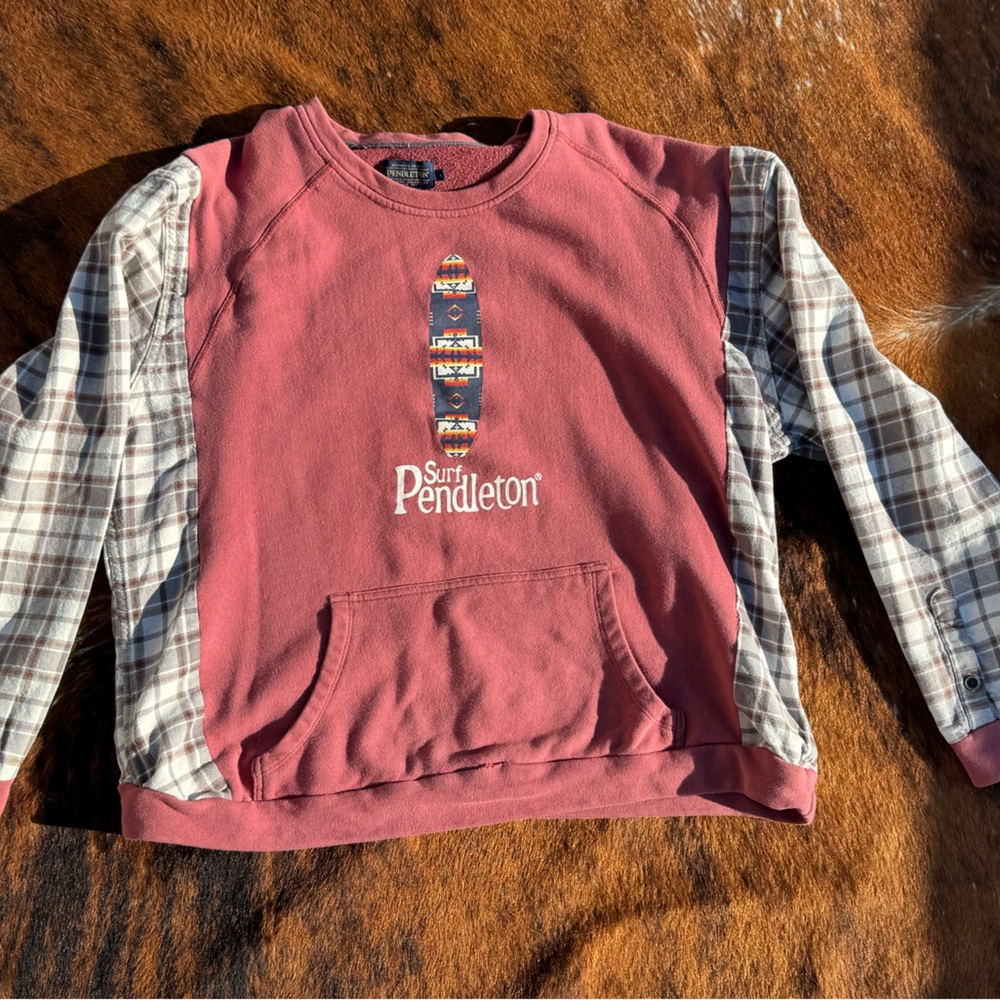 Surf Pendleton flannel sleeve sweater Size L